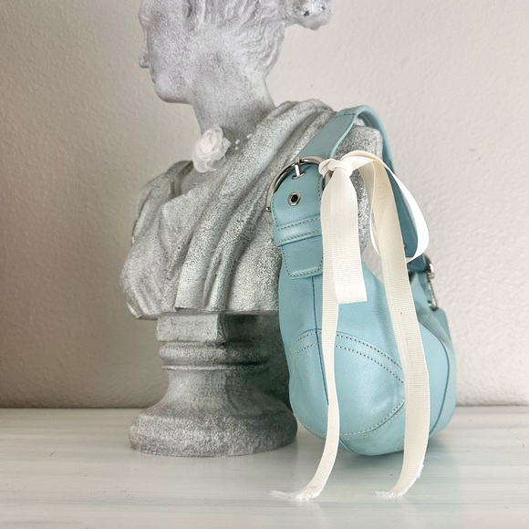 Vintage Coach Buckle Shoulder Bag - Picture 10 of 16